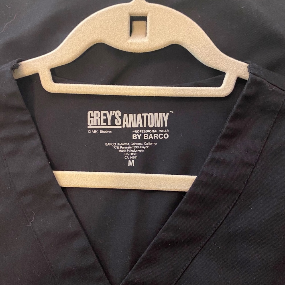 Grey’s Anatomy Scrubs Top - Size M - Black